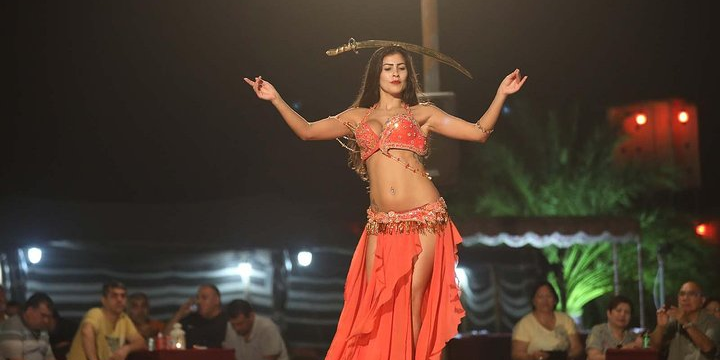 02d5c995-2a92-44db-8848-557a48bbe0b3_exciting-dubai-dune-buggy-safari-sand-boarding-bbq-dinner-belly-dance-show